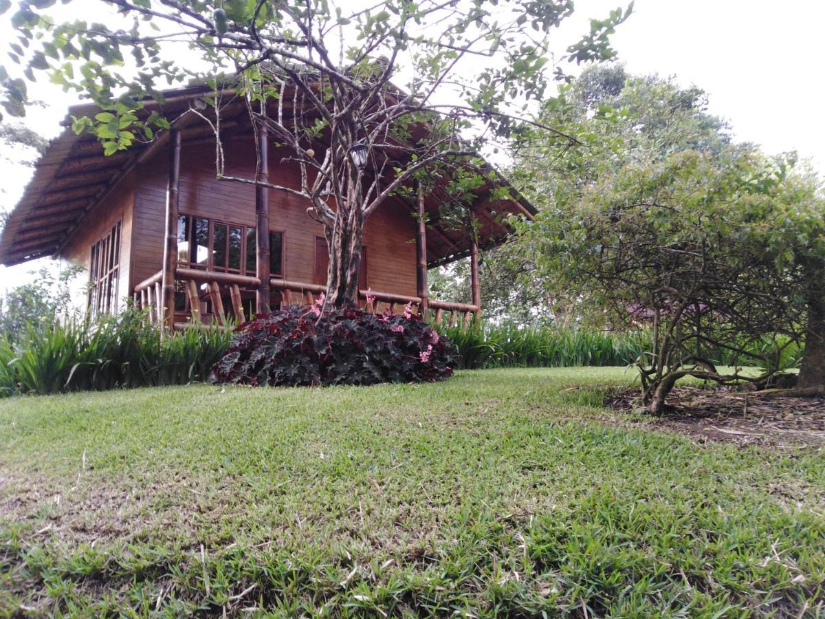 Estancia La Colina Santo Domingo de los Colorados Eksteriør bilde